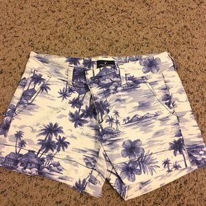 Purple/white tropical American Eagle shorts